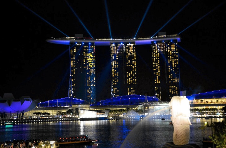 singapore night show