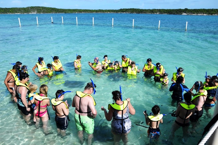 half moon cay tour