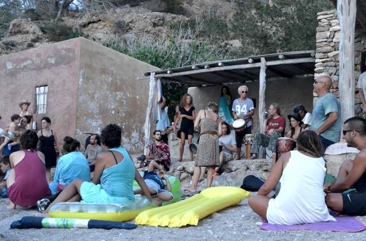 cala benirras music