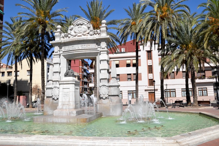 valencia square