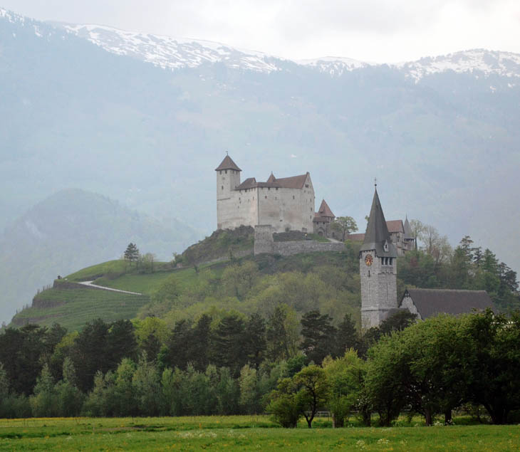 Triesen castle architecture