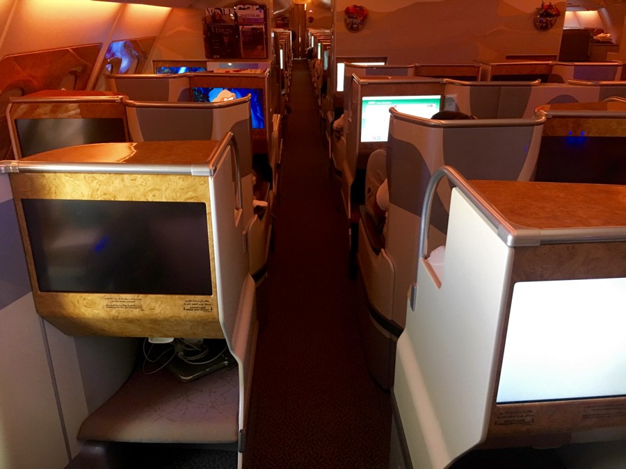 cabin a380 emirates