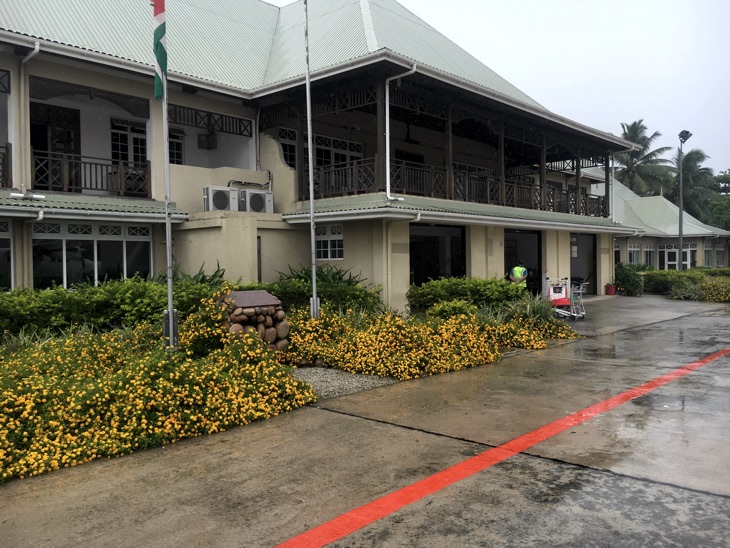 airport praslin mahe