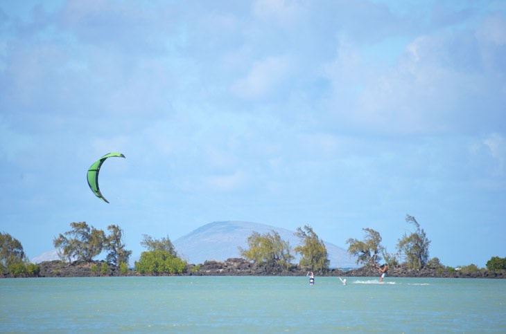 anse la raie kite mauritius