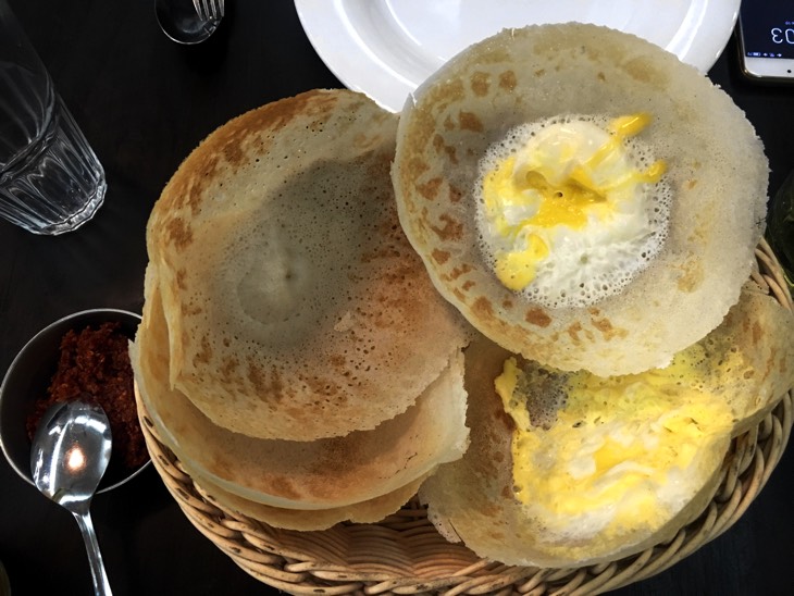 local food in sri lanka