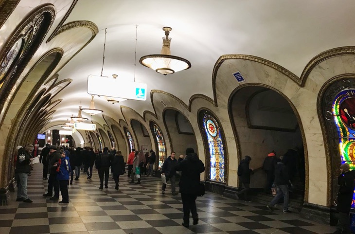 guided metro tours moscow