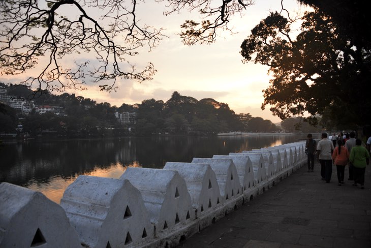 lake kandy