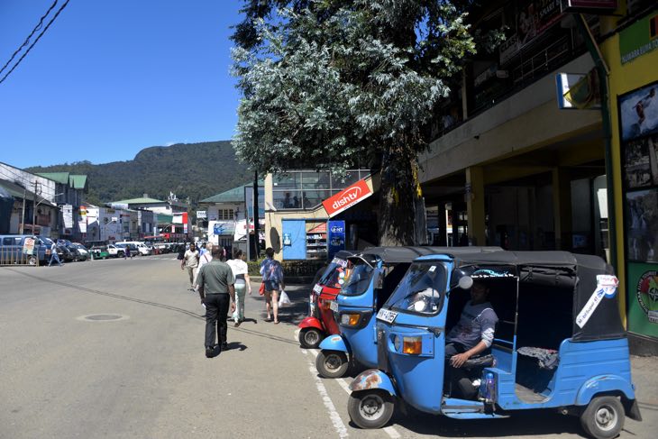 tuk tuk sri lanka