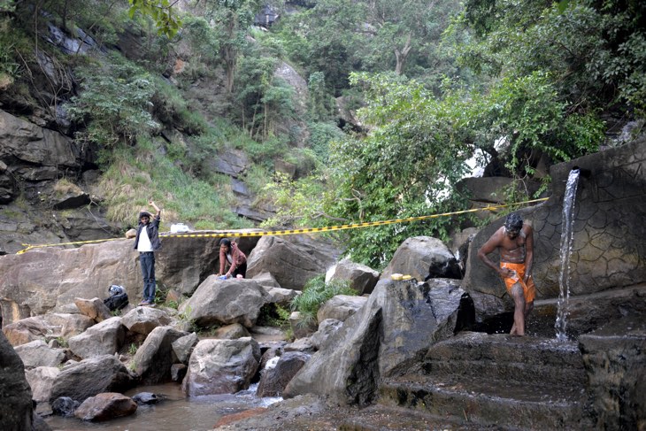 ravana falls sri lanka